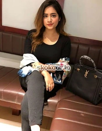 Niharika - Call Girls in Mohali